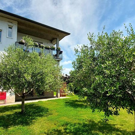 Villa Dolcitalia Tra Gardaland E Le Terme Di Cola Lazise Buitenkant foto