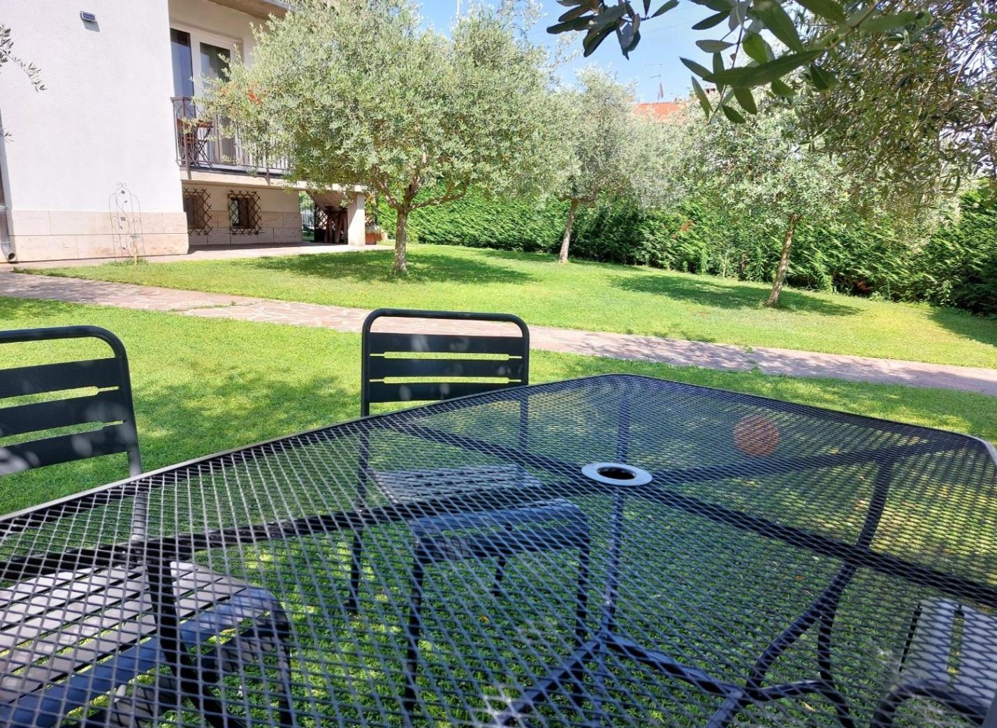 Villa Dolcitalia Tra Gardaland E Le Terme Di Cola Lazise Buitenkant foto